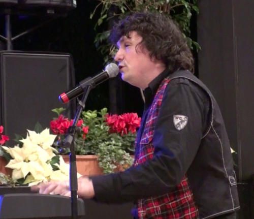 Saison 2013-2014 Michel Loiselle J'te parle du Québec - Fête des cheveux blancs avec un groupe scolaire