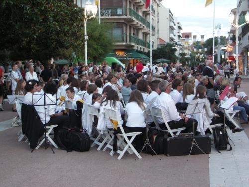 Saison 2010-2011 Colonie musicale Arcachon (33)